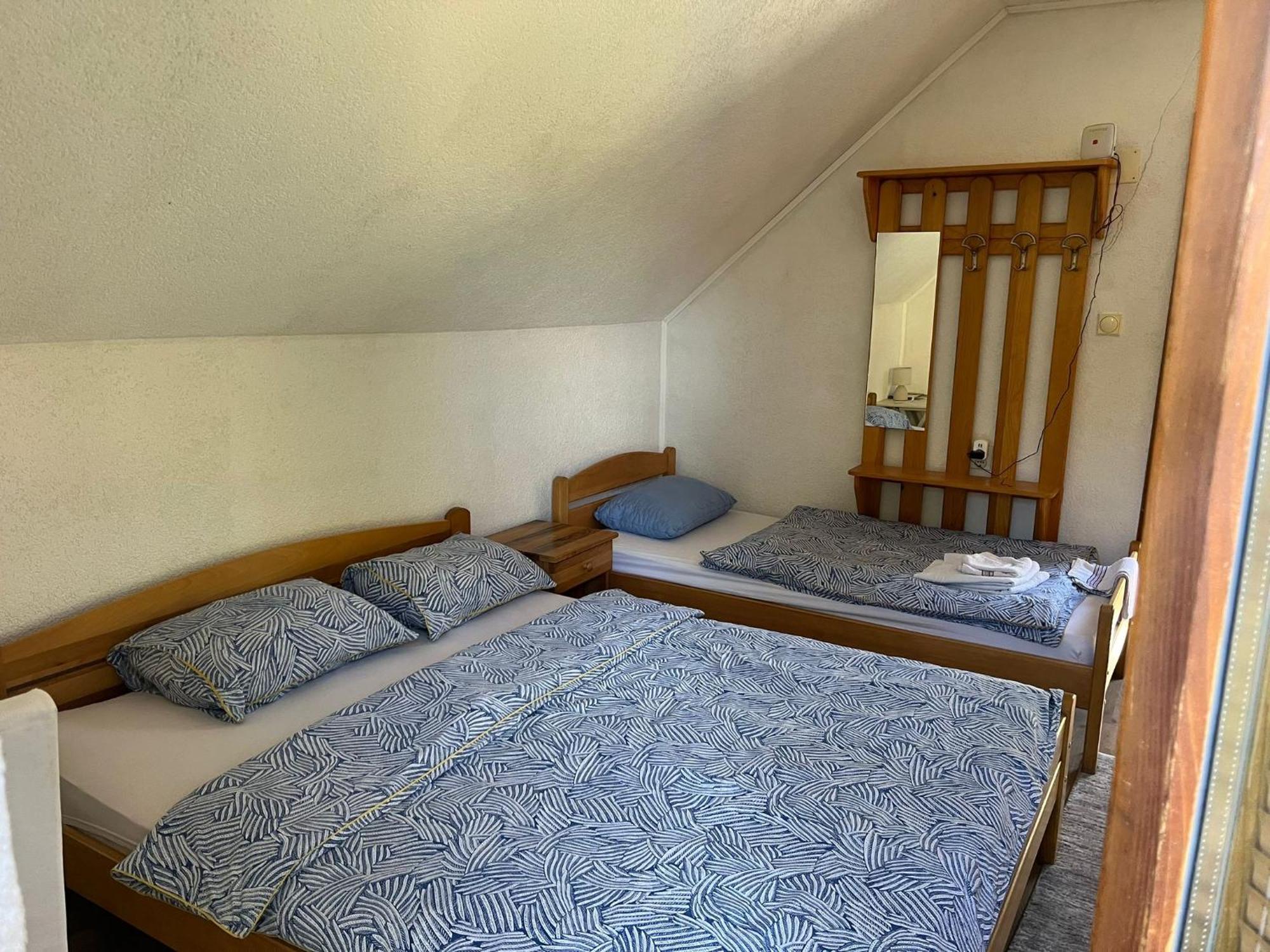 Bed And Breakfast Family Djukic Sipovo エクステリア 写真