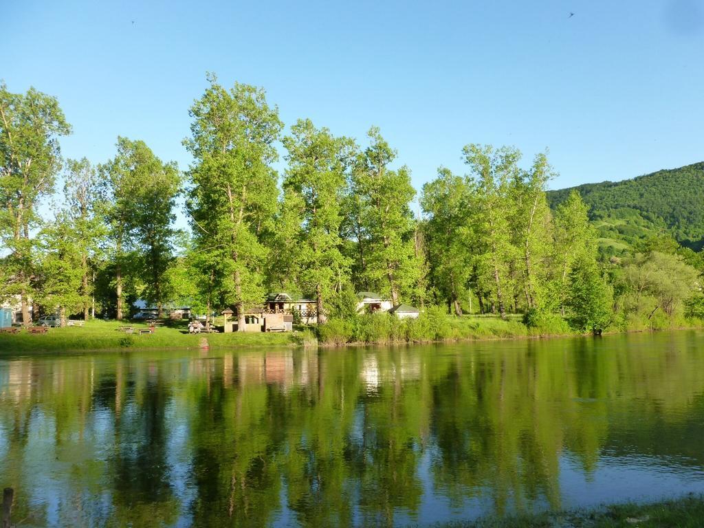 Bed And Breakfast Family Djukic Sipovo エクステリア 写真